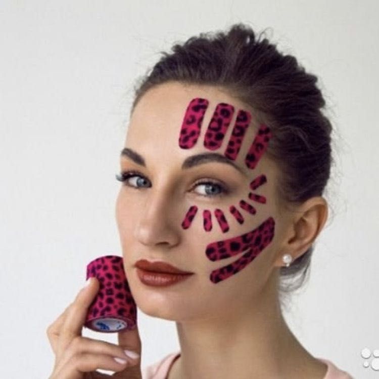 Masaż Kobido + Kinesiology Taping